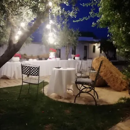 In Bb - Stunning Quadruple In Ancient Masseria Near The Sea In A Quiet Olive Trees *